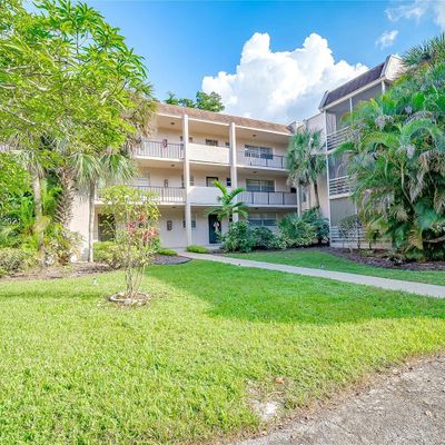 469 N Pine Island Rd, Plantation, FL 33324