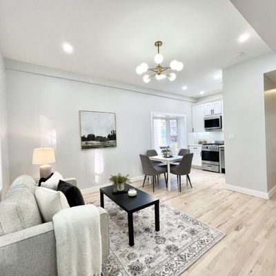 47 Washburn St #202, Jersey City, NJ 07306