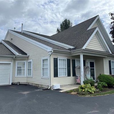 4712 Horseshoe Trl, Macungie, PA 18062