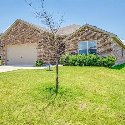 4805 Joshua Drive, Sanger, TX 76266