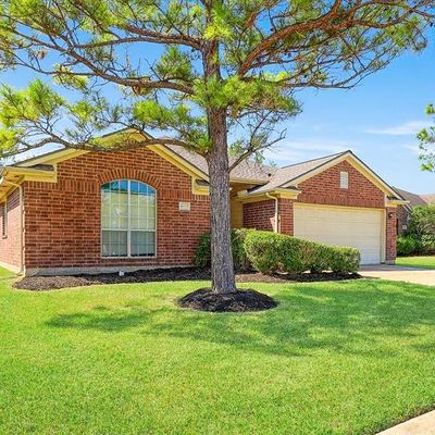 4826 Linden Pl, Pearland, TX 77584