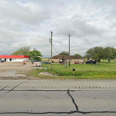 4828 S State Highway 71, El Campo, TX 77437