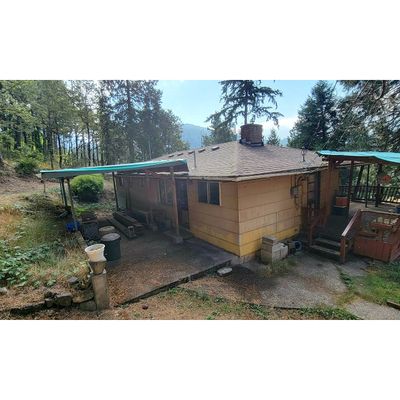 48613 E 1 St St, Oakridge, OR 97463