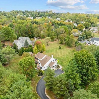 4889 Gloucester Dr, Doylestown, PA 18902