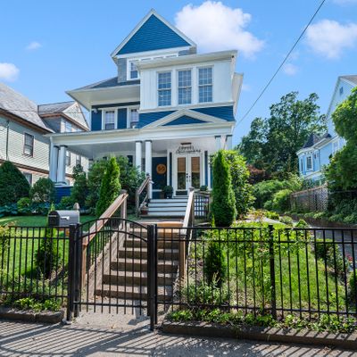 50 Cold Spring St, New Haven, CT 06511