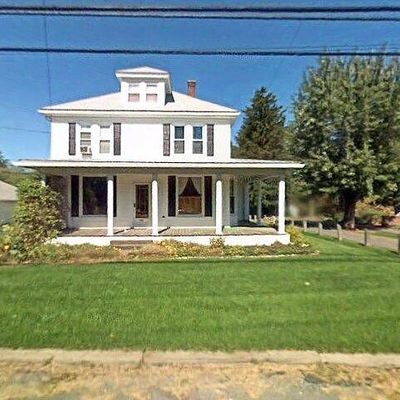 502 W Main St, Valley View, PA 17983