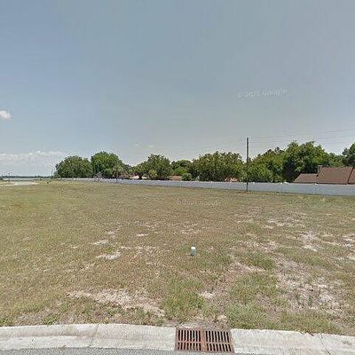 5020 Neptune Cir, Oxford, FL 34484