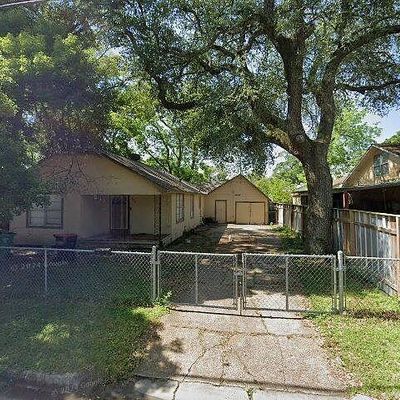 503 E Hunnicutt St, Baytown, TX 77520