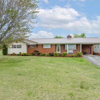 424 Bank St, Tellico Plains, TN 37385