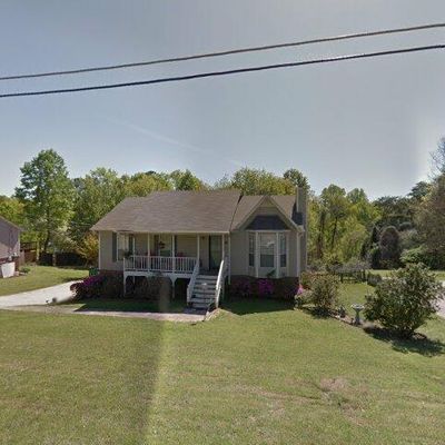 425 Altamont Dr, Pleasant Grove, AL 35127