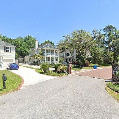 43 Sommer Lake Dr, Beaufort, SC 29902