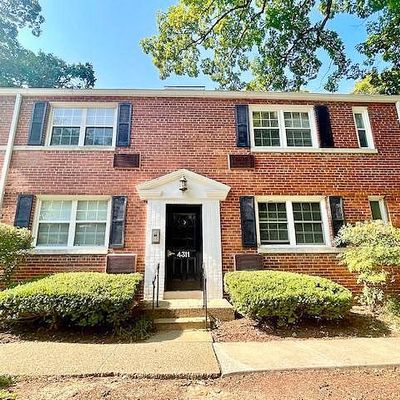 4311 2nd Road N, Arlington, VA 22203