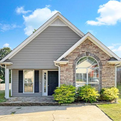 433 Camden Cove Cir, Calera, AL 35040