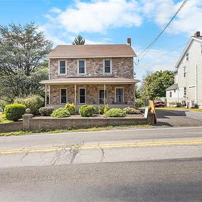 437 Bushkill Center Rd, Nazareth, PA 18064