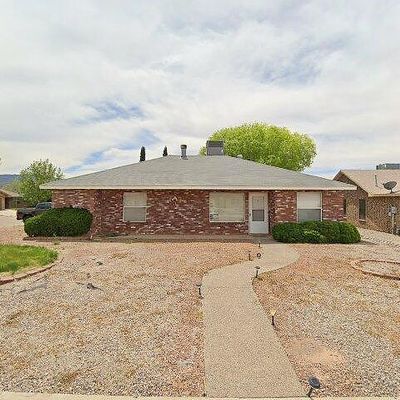 438 Yellowstone, Alamogordo, NM 88310