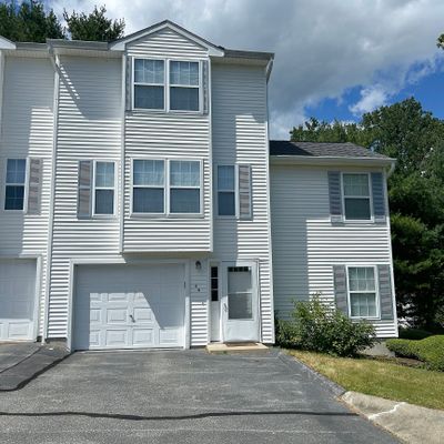 44 Thames Height Lane #44, Groton, CT 06340