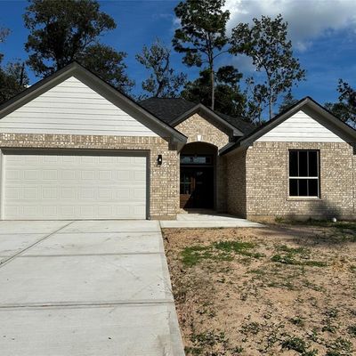 442 Eastwood Drive, New Caney, TX 77357