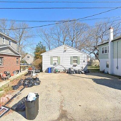 445 E Cape May Ave, Ocean Gate, NJ 08740