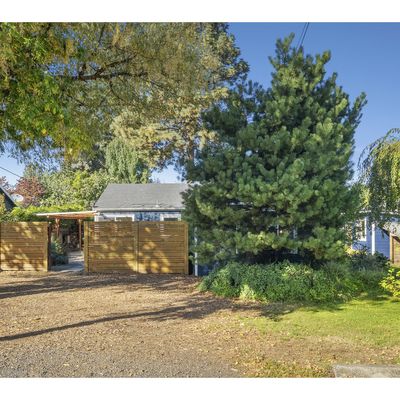 4471 Se White Lake Rd, Portland, OR 97222