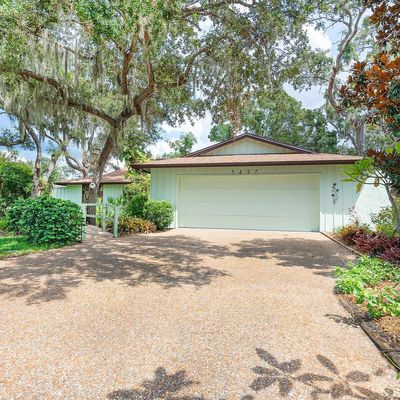 5437 Creeping Hammock Dr, Sarasota, FL 34231