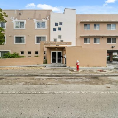 55 E 4 Th St #207, Hialeah, FL 33010