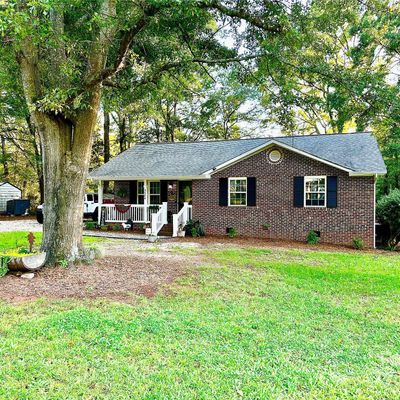 5584 N Hillsdale Drive, Fort Lawn, SC 29714