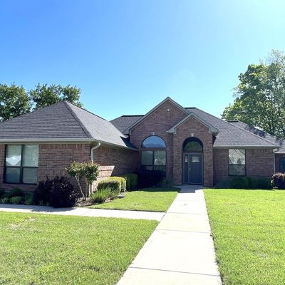 56 Hannah Cr., Wake Village, TX 75501