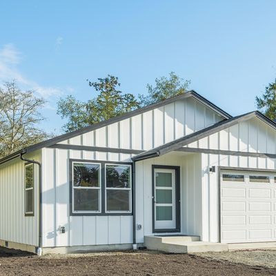 56 Sw Birch Avenue, Warrenton, OR 97146