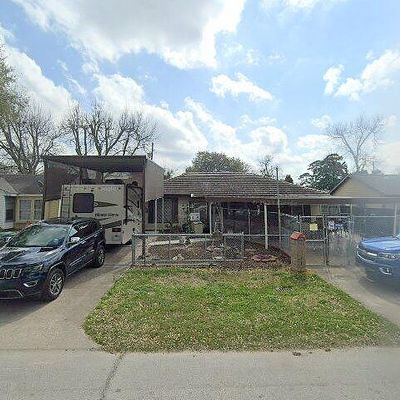 56 Wellford St, Houston, TX 77022