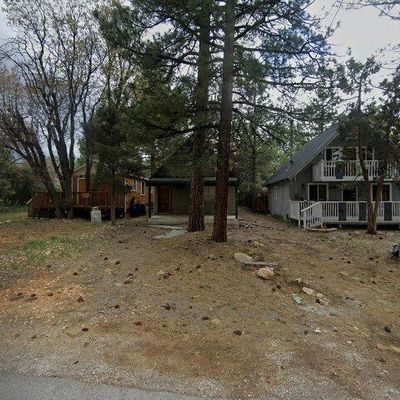 562 Imperial Ave, Sugarloaf, CA 92386