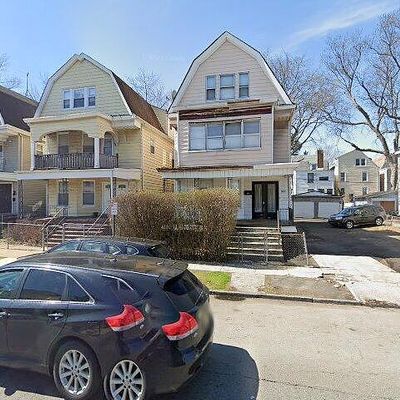 563 S Clinton St, East Orange, NJ 07018