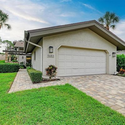 5683 Pipers Waite, Sarasota, FL 34235