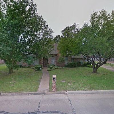 5703 Stoneridge Dr, Texarkana, TX 75503