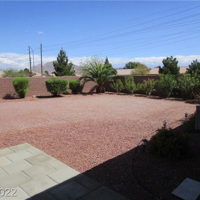 5764 Flying Birdie Ave, Las Vegas, NV 89122