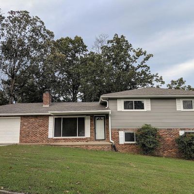 5801 Ragnar Dr, Hixson, TN 37343