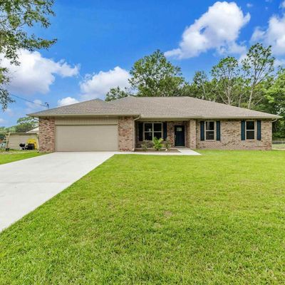 5841 Locust St, Milton, FL 32570