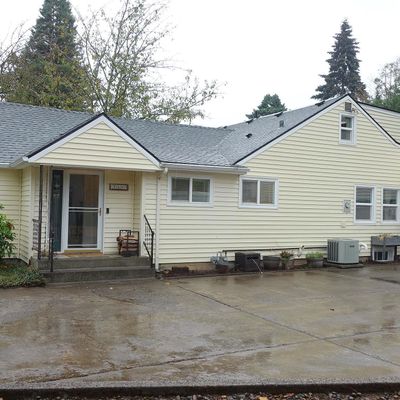 5844 Se Harrison St, Milwaukie, OR 97222