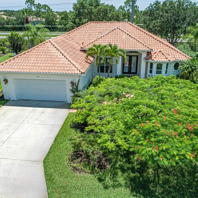 5845 Pine Ridge Cir, Vero Beach, FL 32967