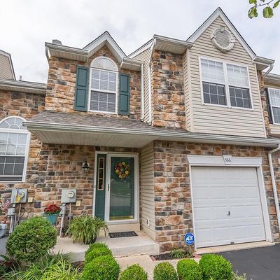 586 Harrington Ct, Harleysville, PA 19438