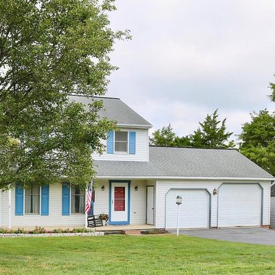 587 Hi View Dr, Lititz, PA 17543