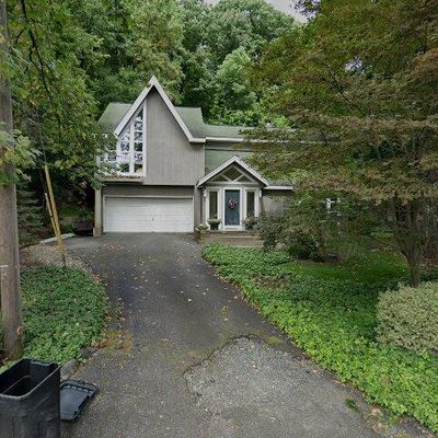 591 W Shore Trl, Sparta, NJ 07871