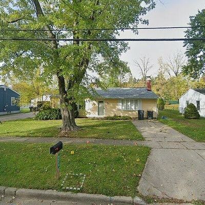 5910 Roanoke St, Portage, MI 49024