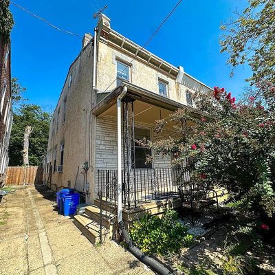 5920 Hegerman St, Philadelphia, PA 19135