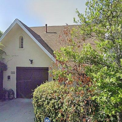 5966 Graciosa Dr, Los Angeles, CA 90068