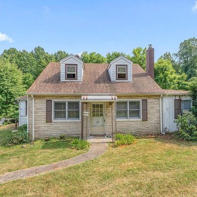 5977 Buffalo River Rd, Earlysville, VA 22936