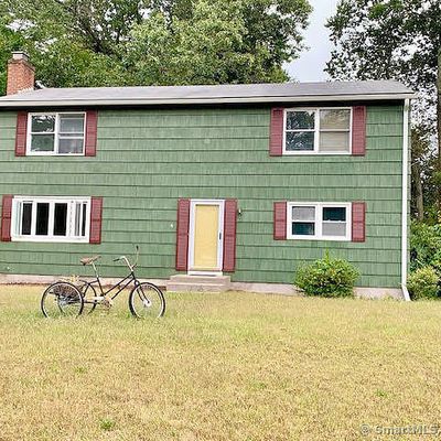 6 Carney Rd, Enfield, CT 06082