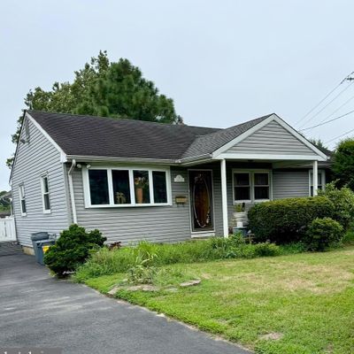 6 Cooper Ave, Clementon, NJ 08021