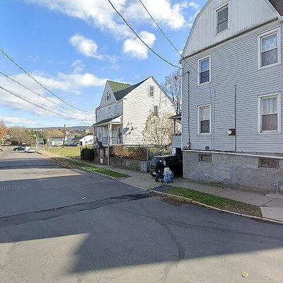 6 Grove St, Wilkes Barre, PA 18702