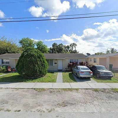 60 Ne 184 Th Ter, Miami, FL 33179