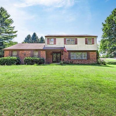 600 Gages Ln, West Chester, PA 19382